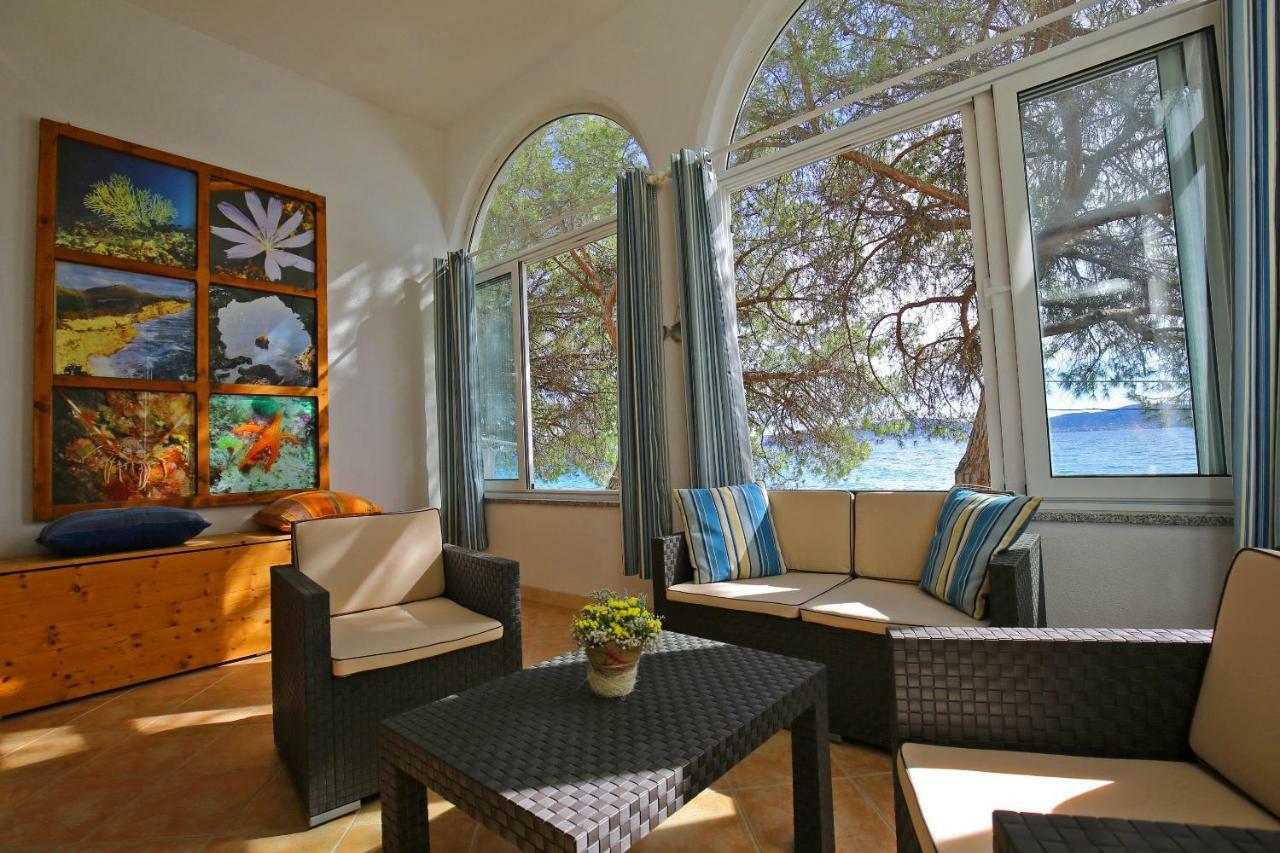 Seafront Beach Apartment - Directly At The Beach Zadar Eksteriør billede